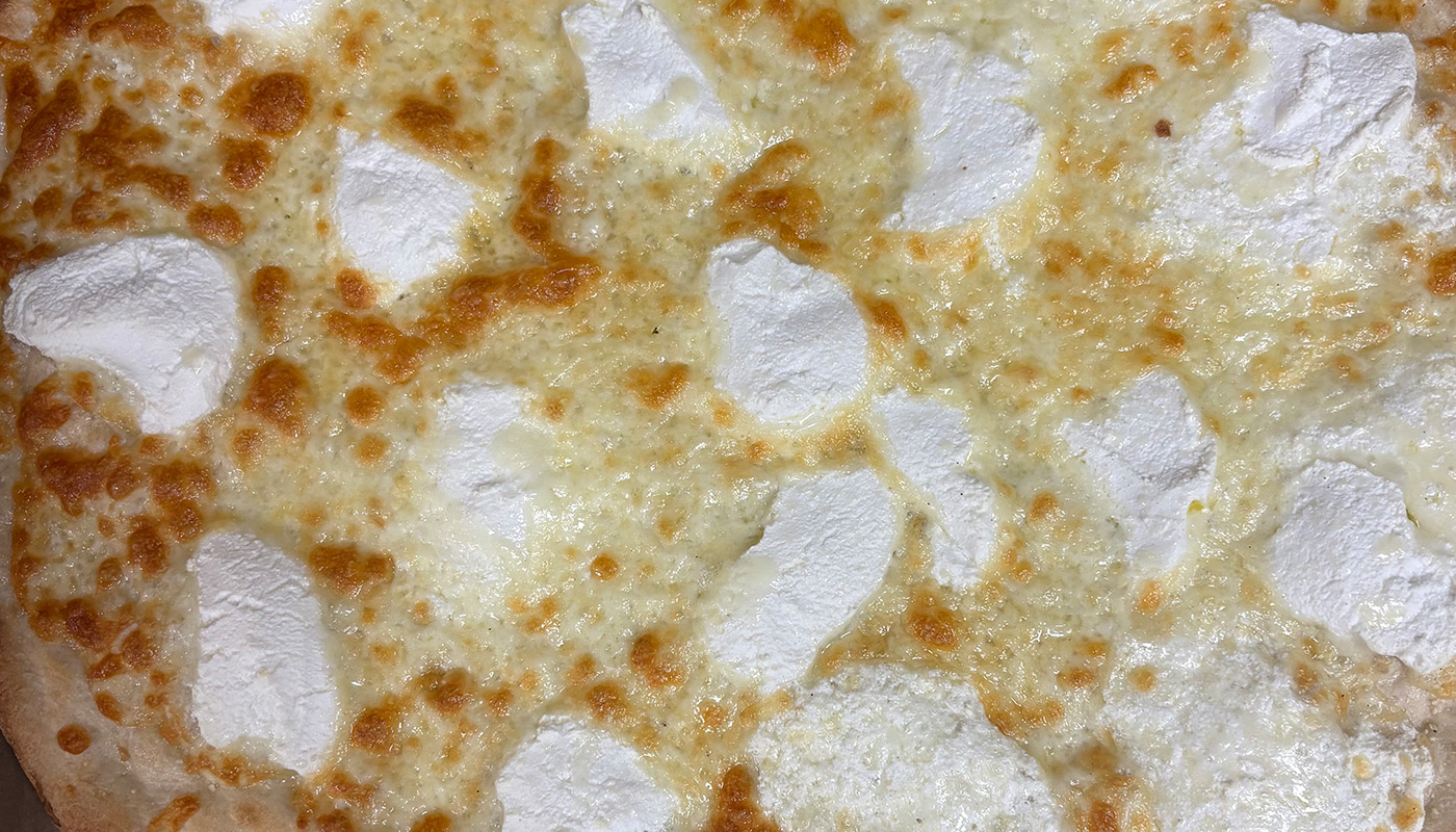 WHITE PIZZA image